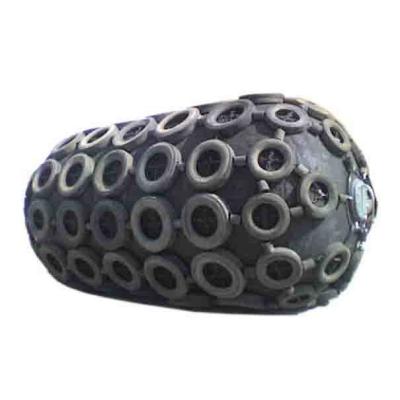 China Boat protection factory direct sale Yokohama pneumatic rubber fender with tires for sale