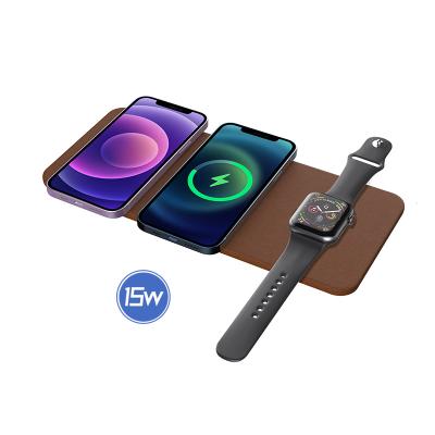 China Smart Watch 15W Fast Induction Charging Portable Wireless Chargers Ultra Slim 3 in 1 Leather Wireless Charger Pad for Apple for sale