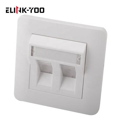 China Suitable for rj45 wall mounted type 86X86 amp 45 degree angled rj45 faceplate with shutter à venda