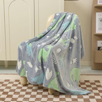 China PORTABLE Luminous Flannel Glow Air Conditioning Blanket Night Cover Kids Super Soft Velor Blanket for sale