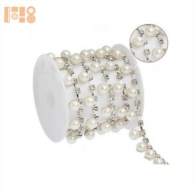 China Bridal Crystal Rhinestone Chain Pearl Applique Bags Setting for sale