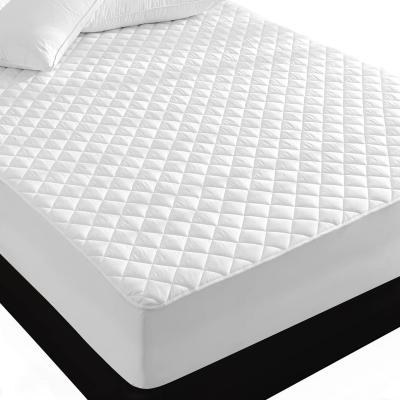 China Breathable Quilted Fitted Anti-Bacteria Mattress Protector Stretches Up To 16 Inches Ultra Soft Filling Mattress Cover for sale