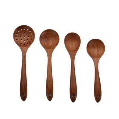 China 2022 High Quality Hot Sales Viable 4 Pcs Set Of Heat Resistant Wooden Kitchen Cookware for sale