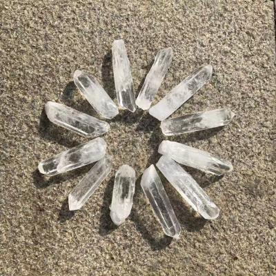 China Wholesale High Quality Raw Rough Clear Stones Rocks Quartz Healing Crystals from Europe Bulk Clear Quartz Raw Points for sale