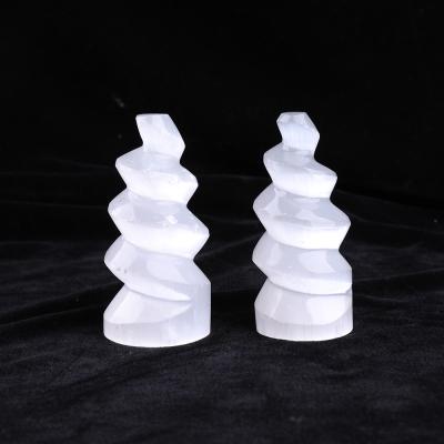 China Wholesale Natural High Quality Natural Selenite Spiral Wands Energy Europe White Selenite Sticks for sale