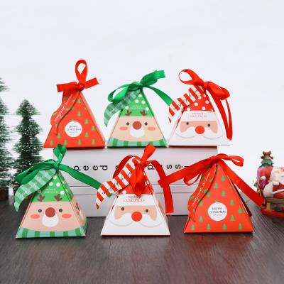 China Recycled Materials Magic Changed New Version Of Lovely Santa Rhombus Style Small Candy Christmas Paper Box for sale