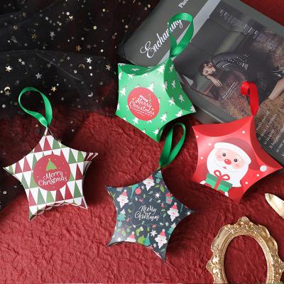 China Recycled materials ready to ship low moq 50pcs styles 8 star christmas gift box set present box with ribbon for sale