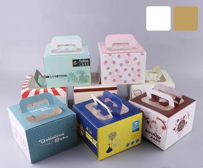 China Recycled Materials Wholesale Portable Cheesecake Paper Packaging Boxes Handle Birthday Moon Cake Box Packaging for sale