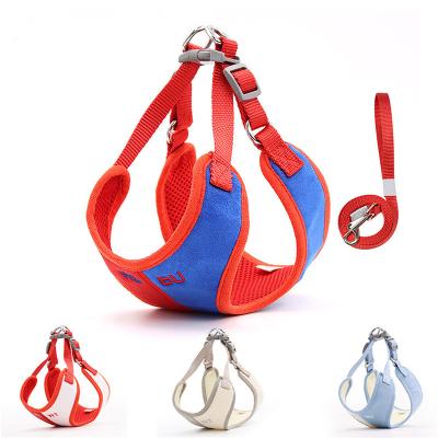 China New Reflective Cat Harness Set Soft Suede Dog Tow Rope Multifunctional Small Medium Pet Collar With Reflective Rope for sale