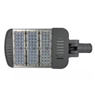 China Waterproof Residential Gas Station High Efficiency 100W LED Street Light for sale