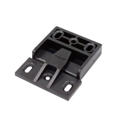 China Modern Universal Metal Fittings Furniture Cabinet Connector Plastic Special Outdoor Connector for sale