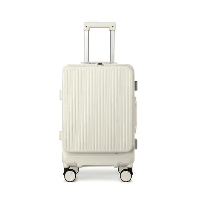 中国 Factory Custom Multi-Function Waterproof And Pressure Resistant Outdoor 20-Inch Hard Shell Car Suitcase 販売のため