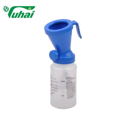 China Livestock Equipment Medical Milking Machine Teat Cups Material Food Grade Teat Dip Cup / Cow Foaming Feed for sale