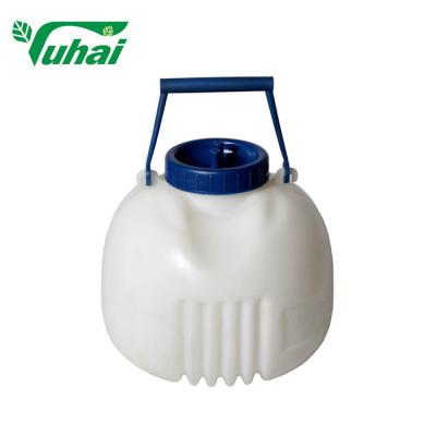 China Farms cow feeding/8L quart milk separator with tube for sale