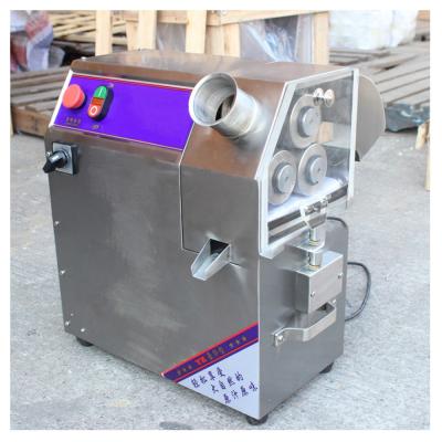 China Commercial Sugar Cane Juice Machine Sugar Cane Crusher Cane Juice Squeening Machine Electric Snacks Factory with Imported Reducer Motor for sale