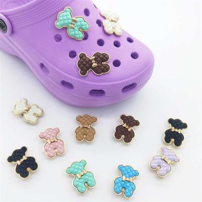 China Wholesale New Design Diamond Bear Metal Cartoon Removable Cheap Custom Cute Shoe Charm Decorations for sale