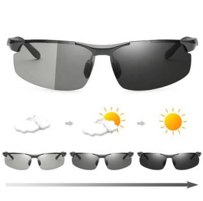 China Fashion Sunglasses Men's Photochromic Sunglasses Polarized Sun Glasses For Day And Night Outdoor Men's Sunglass for sale