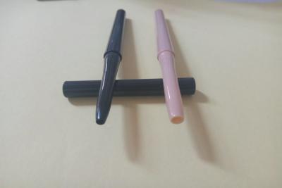 China Envase de lápiz de labios de color negro / rosa con forma hermosa Material de plástico ABS en venta