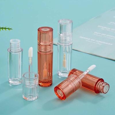 中国 Clear empty lipgloss wands tubes Private label liquid lipstick lipgloss bottles container 販売のため