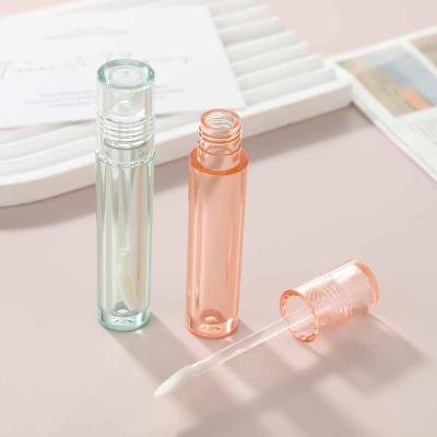 中国 Customized Refillable Lip Gloss Container / Empty Lip Gloss for Effortless Makeup Refinement 販売のため