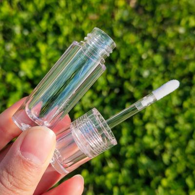 China custom lip gloss tubes transparent cosmetic container pen lip gloss tubes with brush lip gloss tubes wholesale for sale