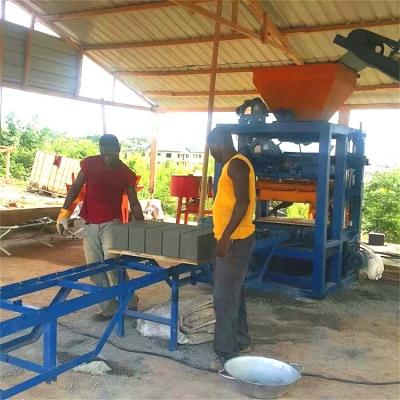 China Building Material Shops QT4-24 High Quality Cheap Price Cement Block Brick Making Machine Concrete Hollow Solid Price for sale