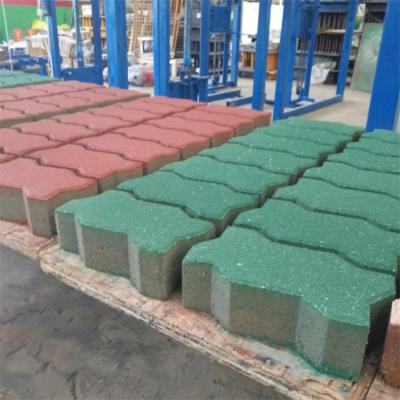 China QT15-15 Automatic Hotels Cement Brick Machine For Large Brick Making Plant Large Production Capacity for sale