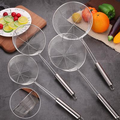 China Stainless Steel Deep Fryer Ladle Viable Mesh Round Kitchen Skimmer Strainer for sale