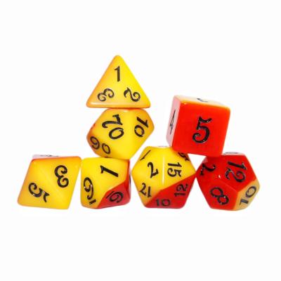 China DND Games Custom dice polyhedral  RPG  7pcs set acrylic dice for sale