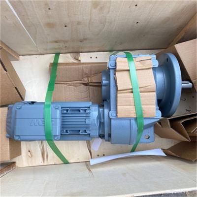 China Parallelwelle Inline Helical Gearmotor FH77DRN100L4BE5 3KW 50mm zu verkaufen