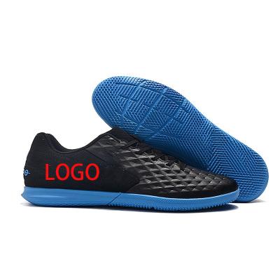 China Indoor Rubber Soccer Shoes Customized Football Shoes Sports Soccer Shoes For Men for sale