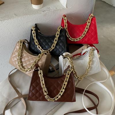 China 2023 fashion new style lattice chain PU foam bag elegant women fashion handbags female shoulder bags luxury handbags for sale