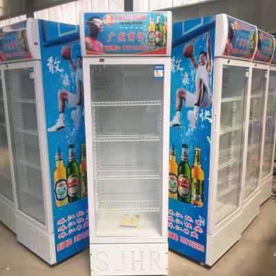 China Refrigerador de cristal vertical comercial de la exhibición de la bebida de la puerta del supermercado en venta