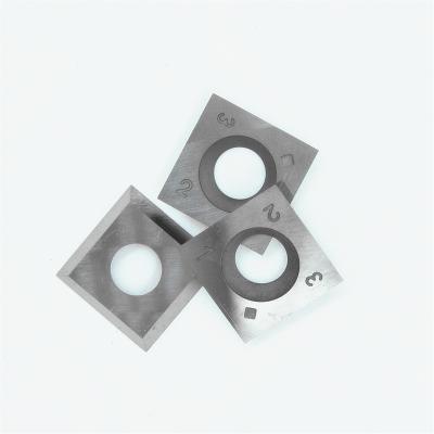 China inserções/facas Indexable de trabalho de madeira do carboneto de 14mm*14mm*2mm para cabeça de cortador espiral/helicoidal da plaina à venda