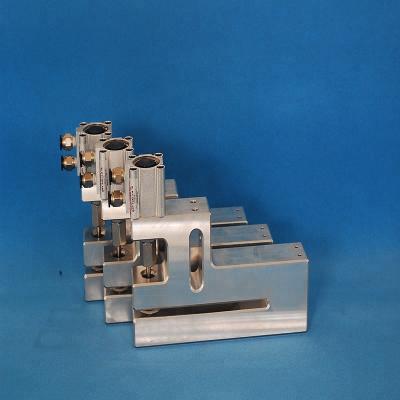 China Both Directions Pneumatic V-Notch Cutter Tools For Food Bags 2x4mm A-B Extended for sale