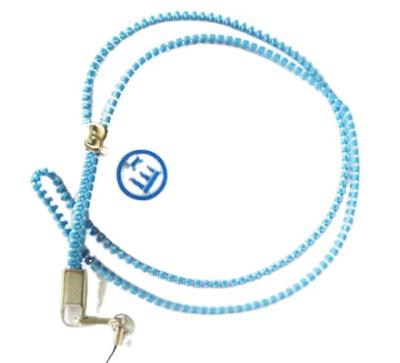 China Promotion Factory Design Zipper Lanyard With Soft PVC Label In Custom Logo for sale