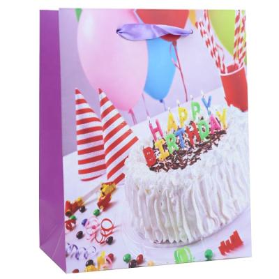 China Fashion Recyclable Luxury New Birthday Paper Bag Custom Large Rope Handle Gift Bag for sale