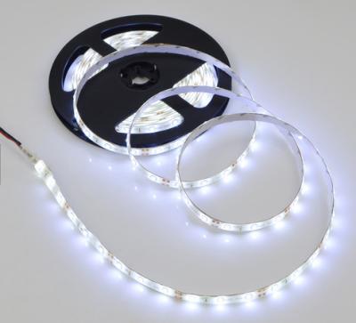 Chine Lumières de bande flexibles de SMD2835 LED 120LEDs par mètre 5 ans de garantie à vendre