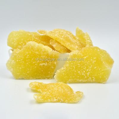 China dry natrual sweet spicy crysatllized dried fruits ginger slices for sale