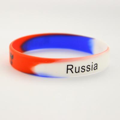 China Custom Football Team Bracelets, World Cup Silicone Promotion OEM Wristband Russia Silicone Wristband Wristband for sale