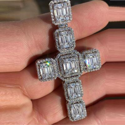 China 2021 New Hiphop Hip Hop Ice Design Men Jewelry Classic Iced Out Rectangle CZ Cross Bling Pendant for sale