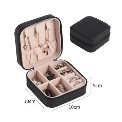 China 2022 Fashion Portable Jewelry Box Jewelry Organizer Display Travel Jewelry Case Boxes Button Storage Zipper Leather Jewelers for sale