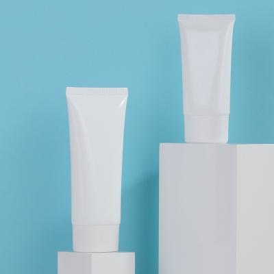 China 50ml-100g Cosmetic Hose Bb Cream Hose Plastic PE Facial Cleanser Tube Color Packaging for sale