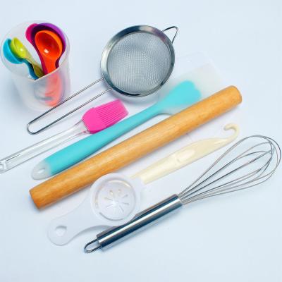 China Viable Cooking Tools Rolling Pin Barbecue Measuring Cup Brush Beater Set Kitchen Tools Cake Decorating Tools Cookware Reposteria for sale