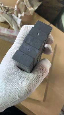 Cina Magneti a barra ceramici permanenti della terra rara del blocchetto dei magneti F20x11x6 Y30BH della ferrite in vendita