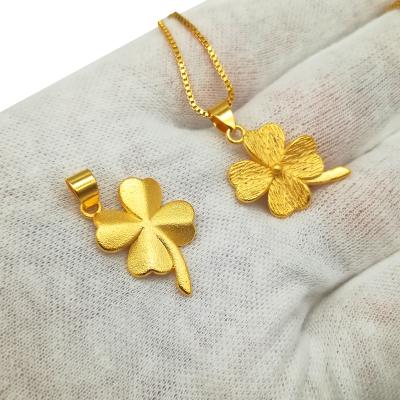 China 2020 New Gold Ladies Four Leaf Clover Pendant Necklace + Lucky Pendant Box Chain Ethnic Simple Ethnic Fashion Pendant for sale