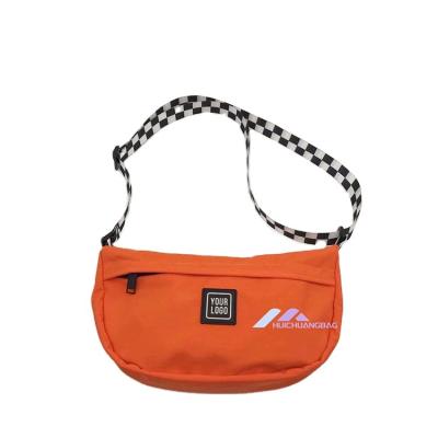 China Attractive Casual Summer Design Girl Fashion Fanny Pack Shoulder Bag Cross Body Bag for sale