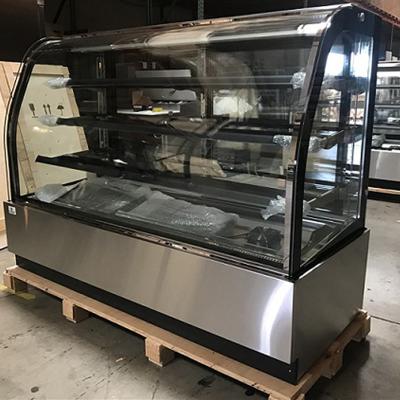 Chine Le triple a glacé le réfrigérateur réfrigéré de pâtisserie de tarte la vitrine 23 CU.FT à vendre