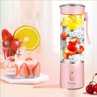 China High Efficiency Protable Smoothie Personal Mini Rechargeable Hand Juicer Portable USB Blender Blenders For Gift for sale