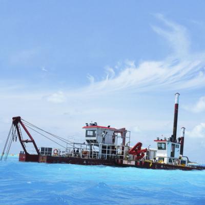 China High Cutter Power Cutter Suction Dredger 22 inch Sea Sand Reclamation Te koop